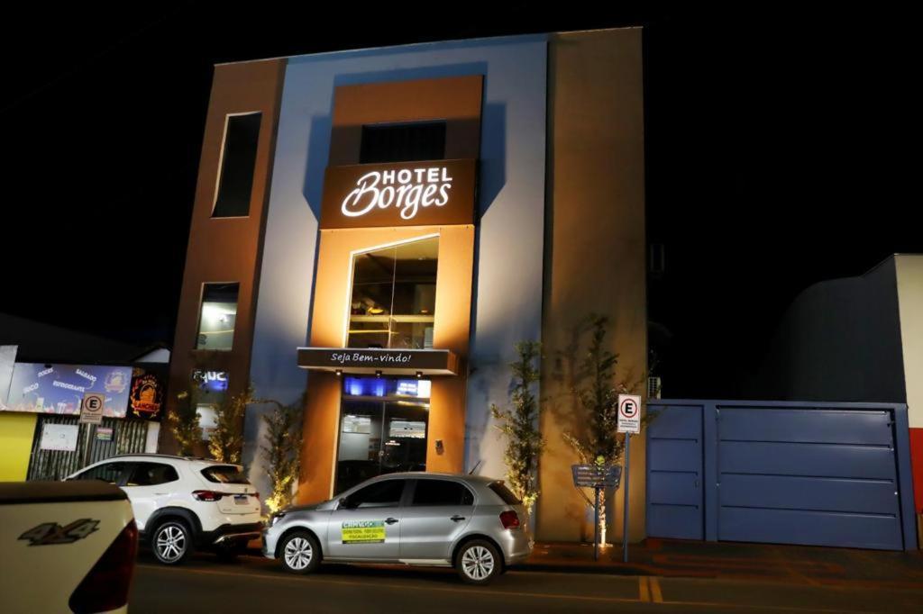 Hotel Borges Quirinopolis المظهر الخارجي الصورة