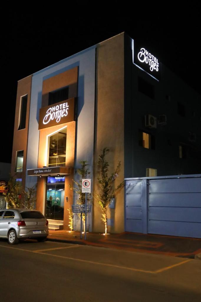 Hotel Borges Quirinopolis المظهر الخارجي الصورة