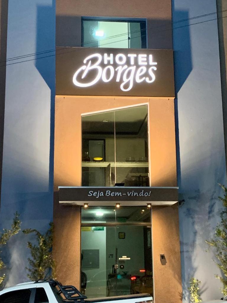 Hotel Borges Quirinopolis المظهر الخارجي الصورة